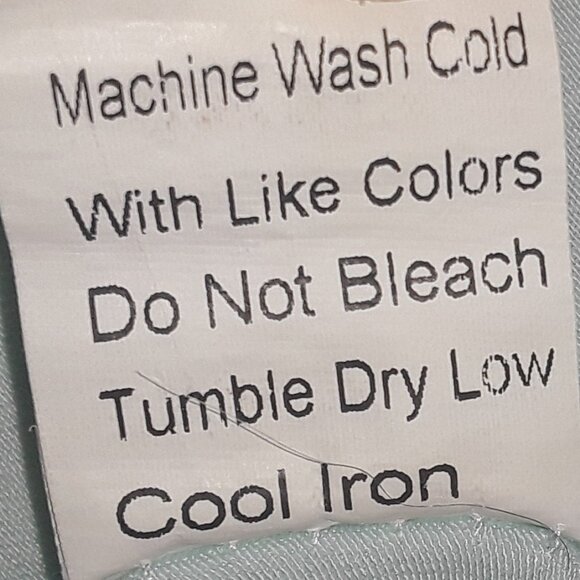 Ladies Pico, LG light turqoise curved hem, longer in back,v neck, pocket tee - Picture 5 of 6